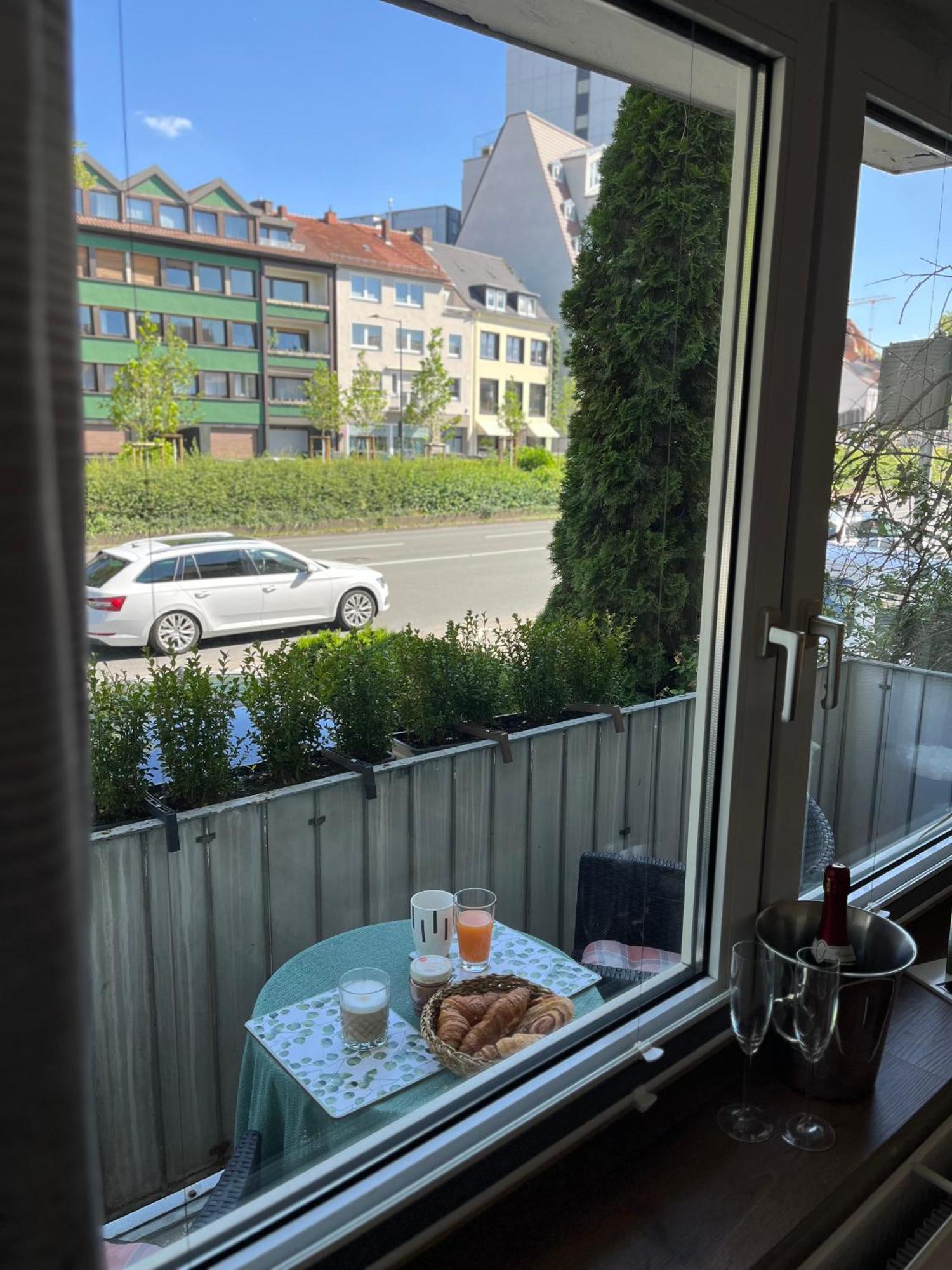 Anelia City Loft Im Zentrum Inkl Parkplatz พาเดอร์บอร์น ภายนอก รูปภาพ